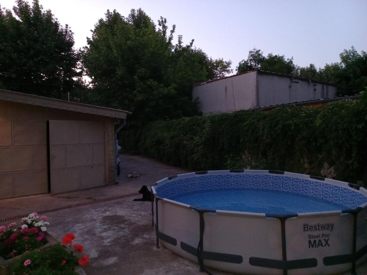 Къща За Гости -Хт Svilengrad Dış mekan fotoğraf